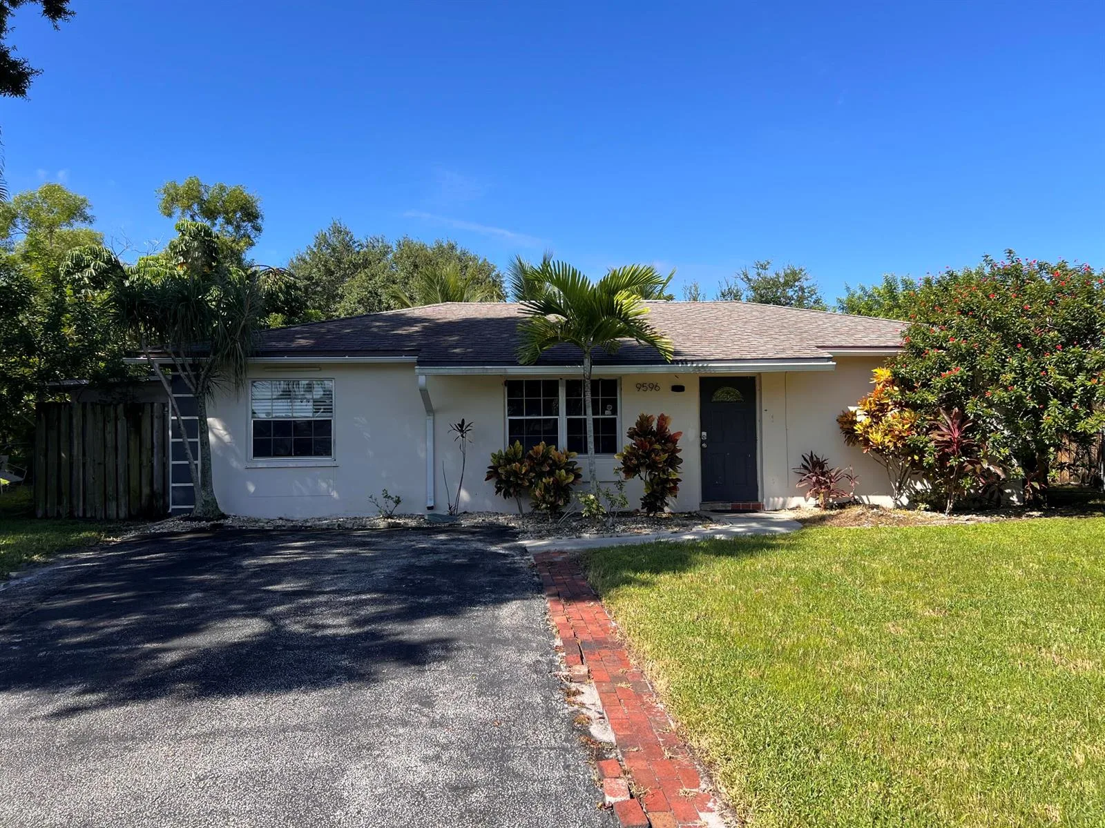 9596 RICHMOND Circle, Boca Raton, FL 33434
