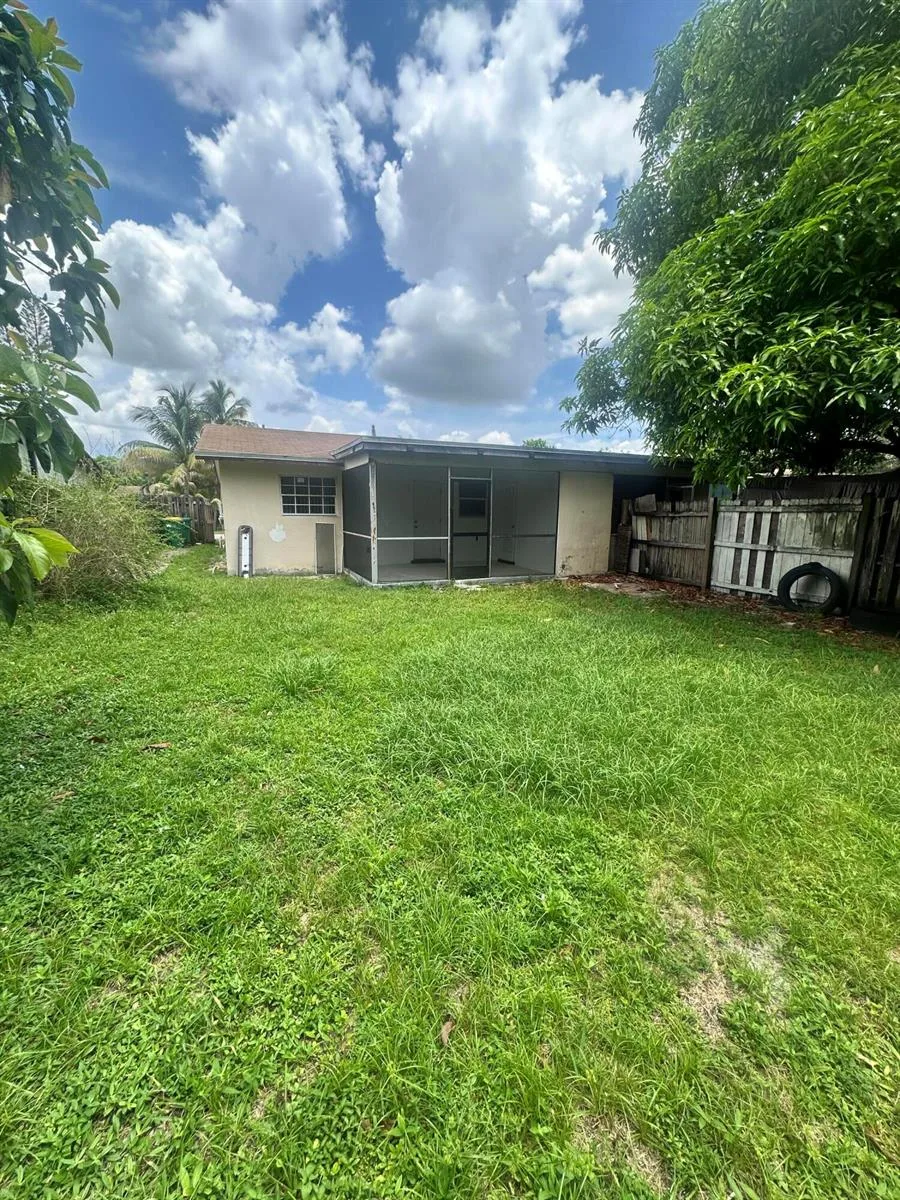 5644 NW 14th Court, Lauderhill, FL 33313 photo 12