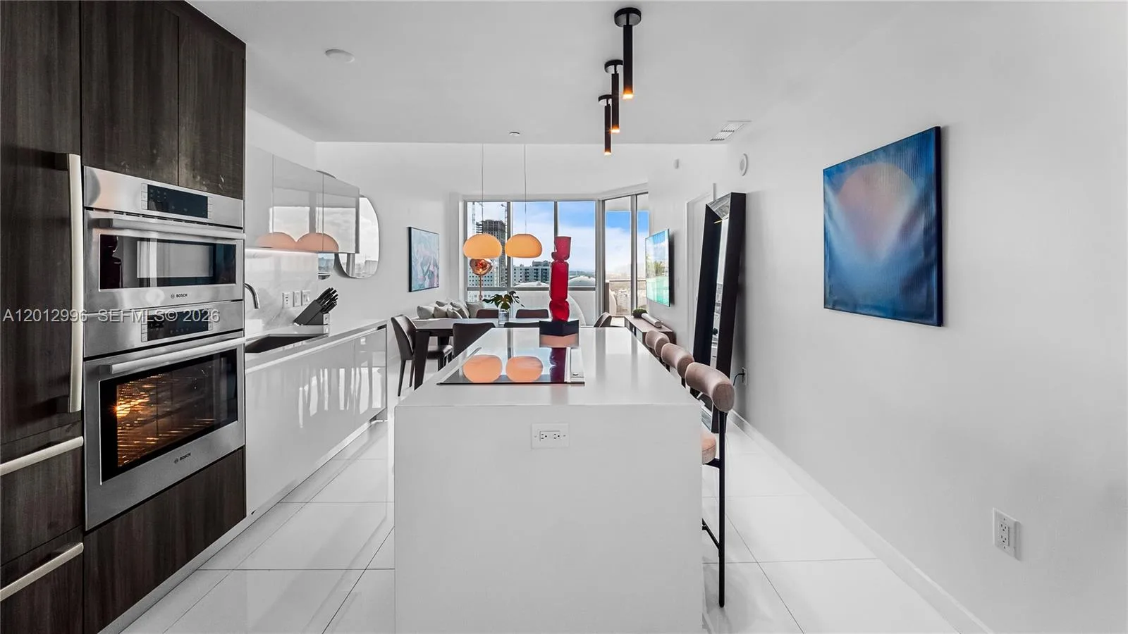 851 NE 1st Ave # 1606, Miami, FL 33132