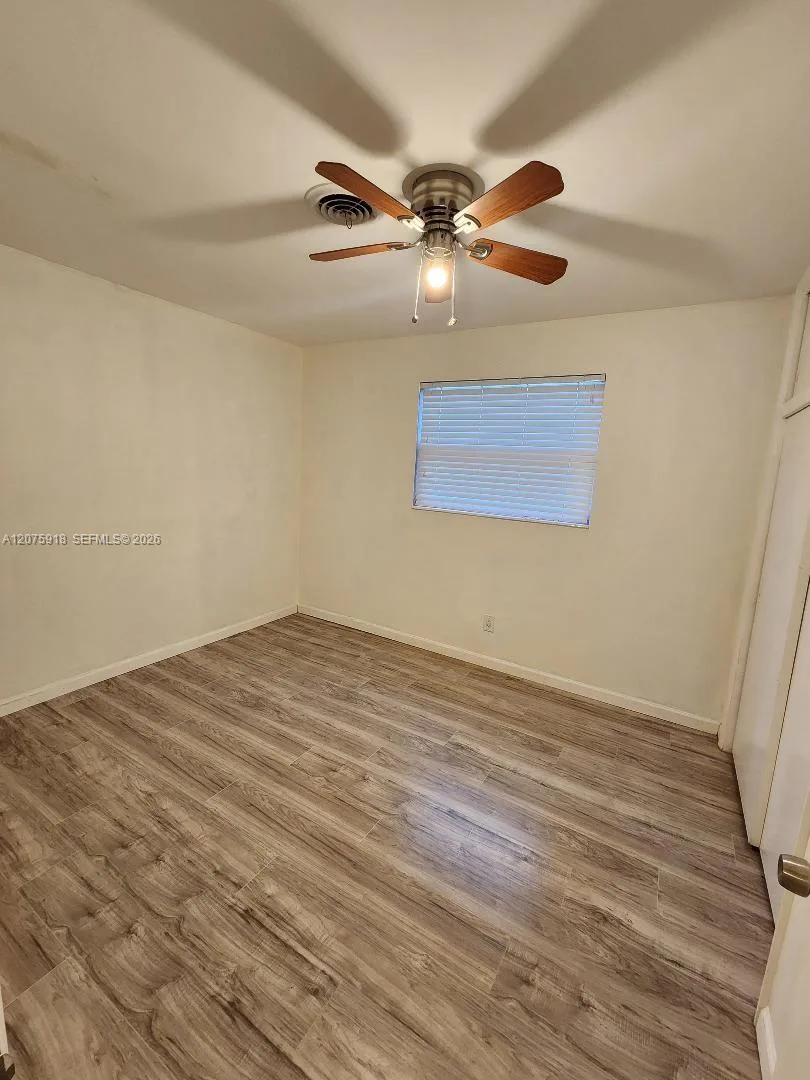 3345 Hayes St, Hollywood, FL 33021 photo 10