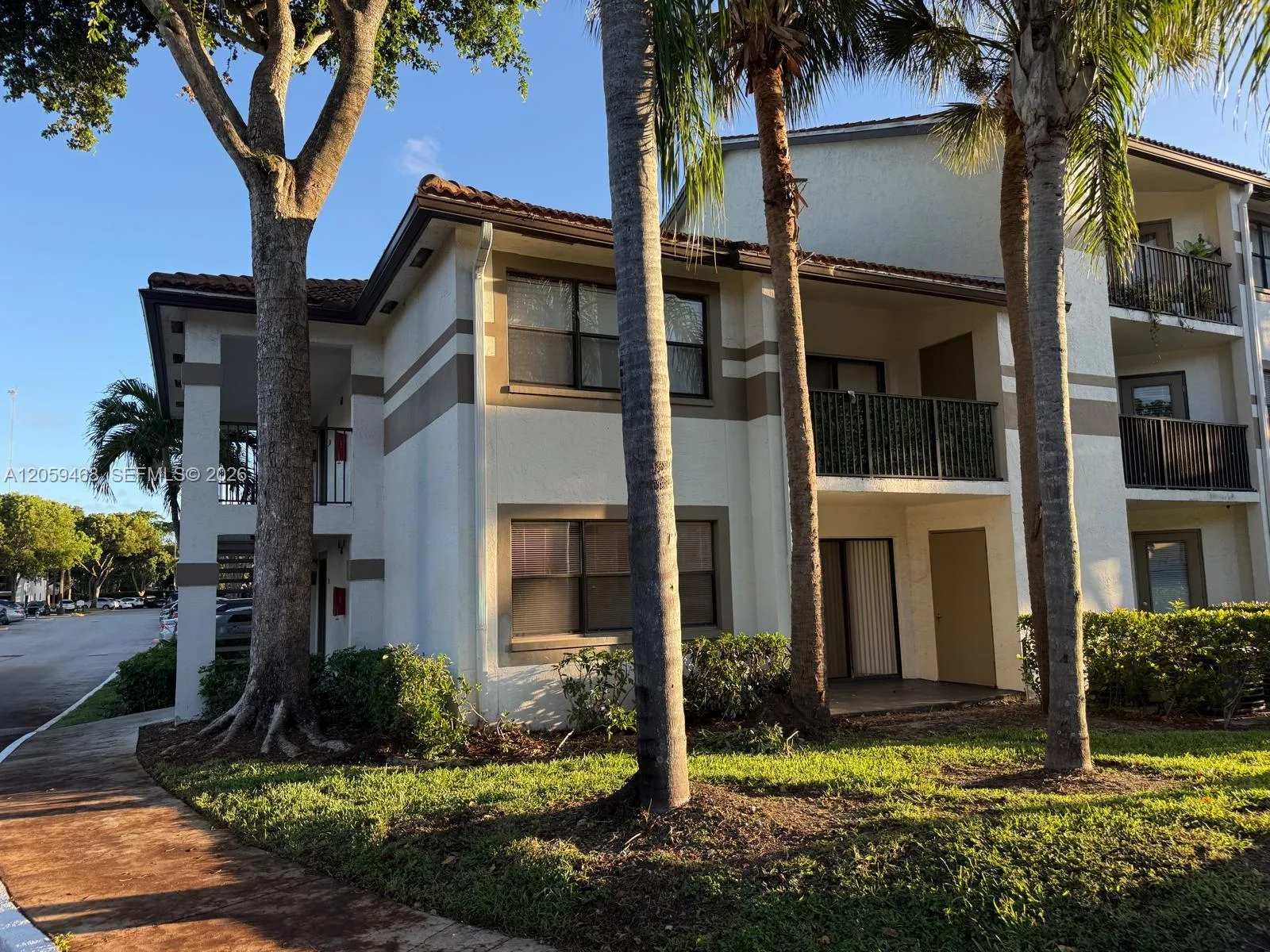 540 S Park Road # 111-9, Hollywood, FL 33021