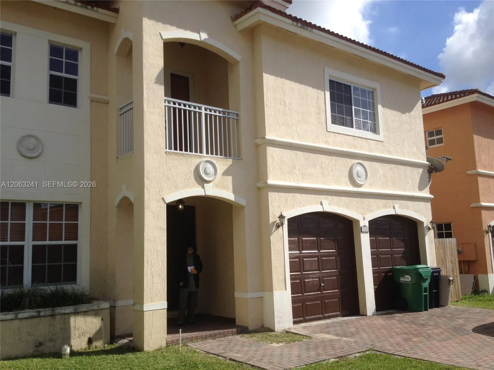 17615 SW 135th Ave, Miami, FL 33177 photo 2
