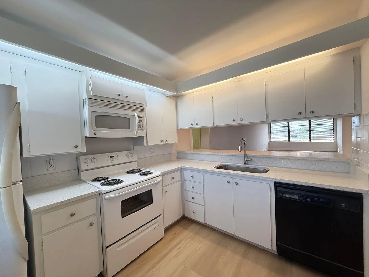 3511 VILLAGE Boulevard # 404, West Palm Beach, FL 33409 — zdjęcie 4