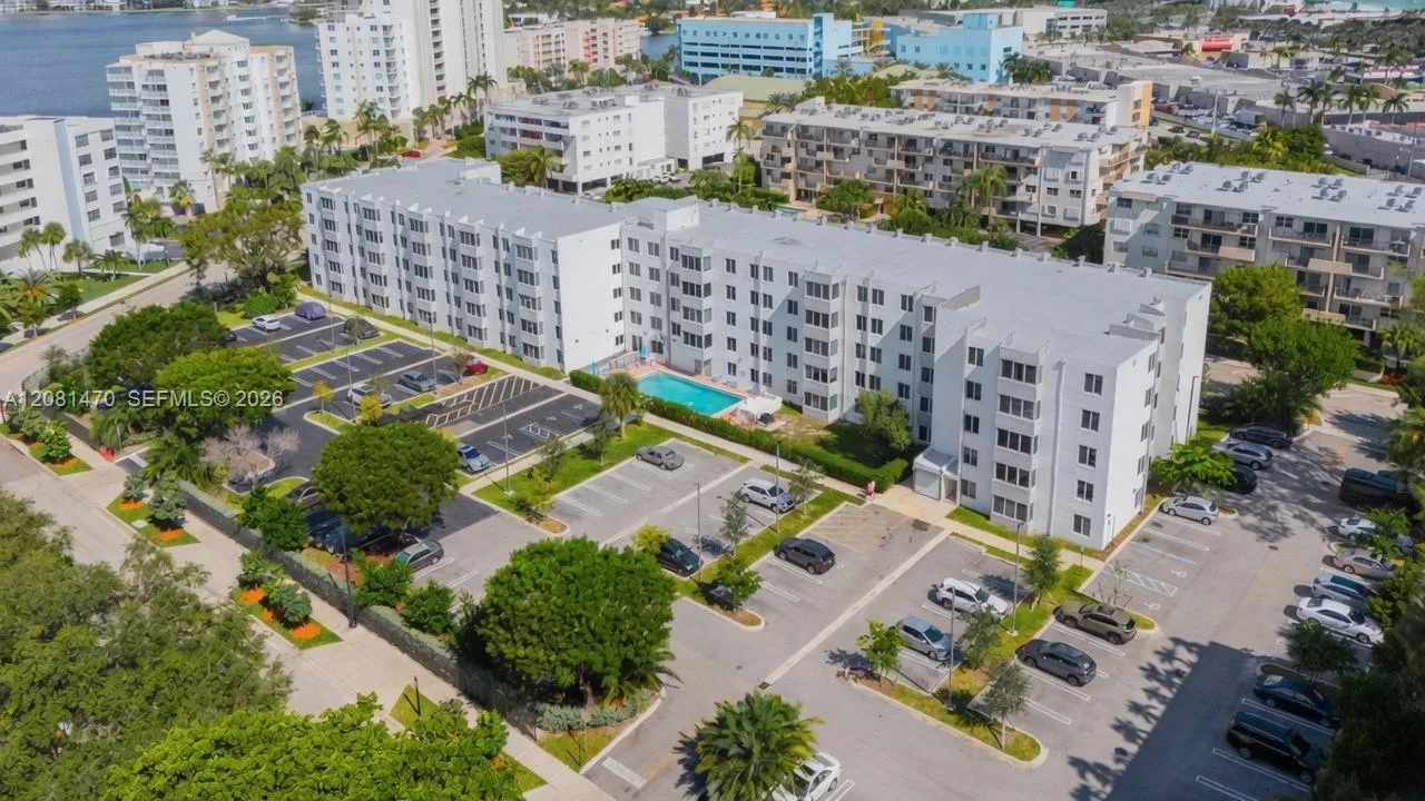 250 180th Dr # 158, Sunny Isles Beach, FL 33160