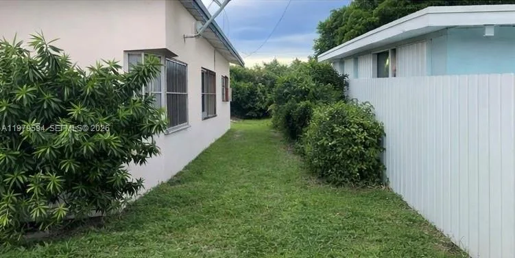 631 Jann Ave, Opa-Locka, FL 33054 photo 7