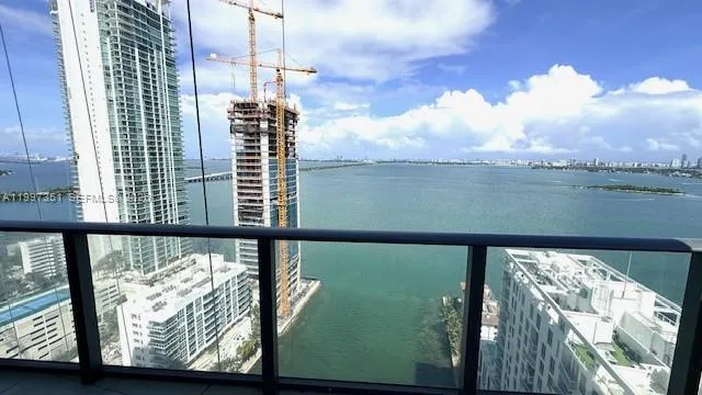 460 NE 28th St # 2908, Miami, FL 33137