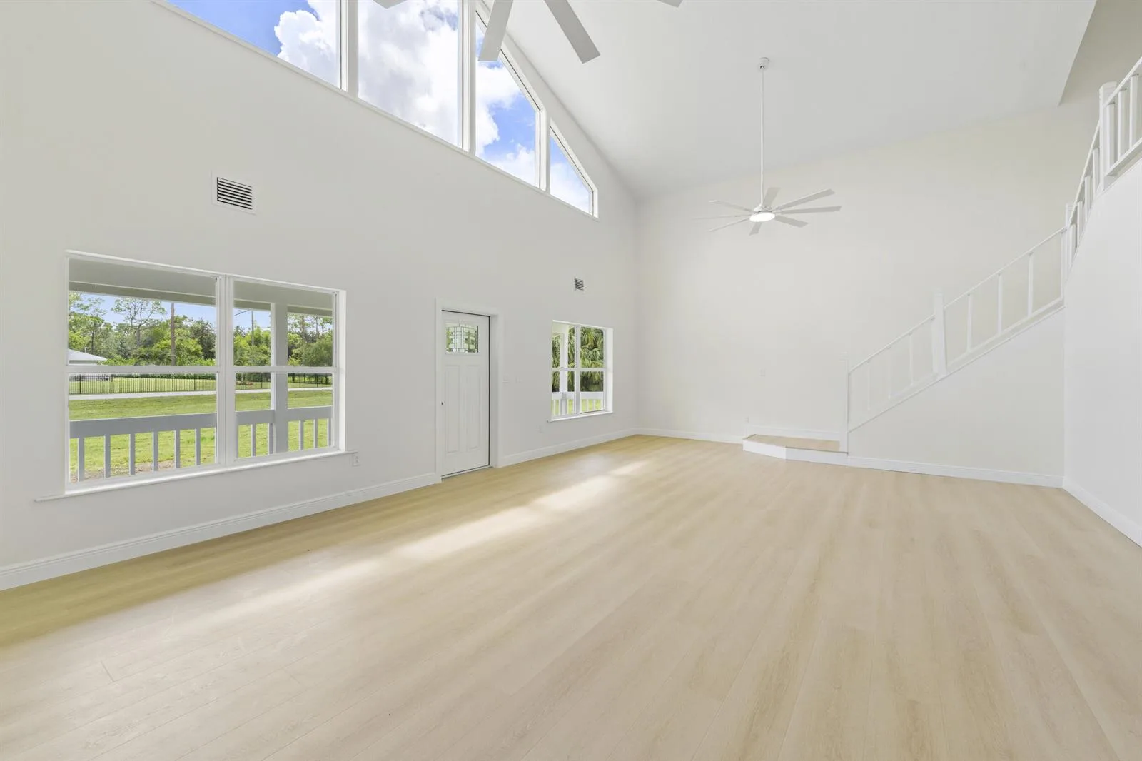 14841 94th Street N, FL 33412