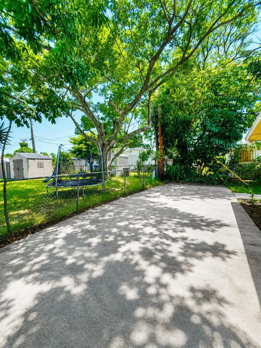 2711 NW 16 Street, Fort Lauderdale, FL 33311 photo 7
