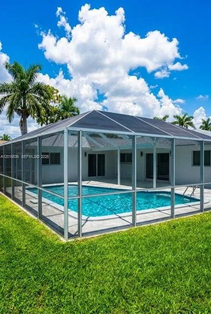 1212 SE 43rd Terrace, Cape Coral, FL 33904 photo 3