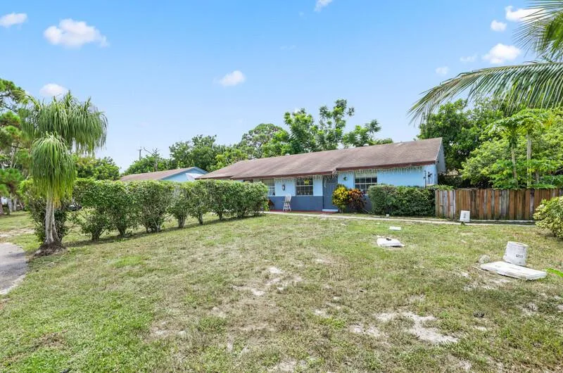 4309 GULFSTREAM Road, Lake Worth, FL 33461 photo 9