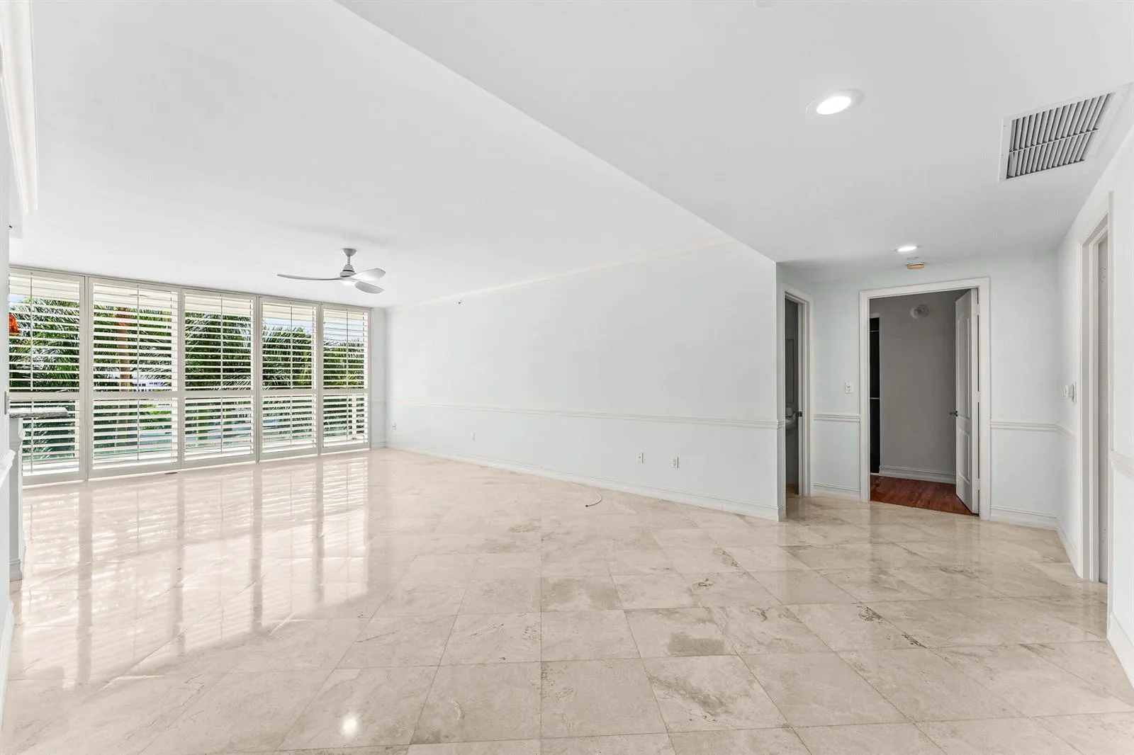 550 SE Mizner Boulevard # B501, Boca Raton, FL 33432 photo 2