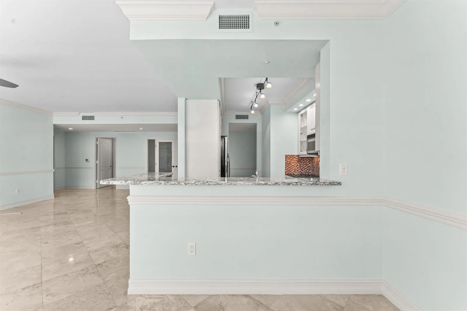 550 SE Mizner Boulevard # B501, Boca Raton, FL 33432 photo 8