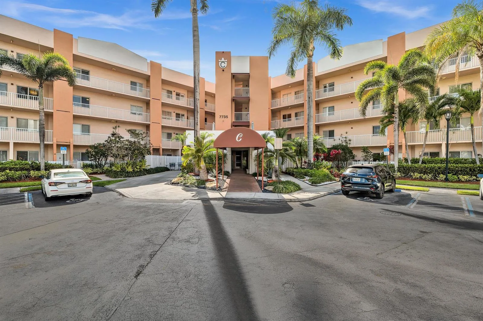 7735 Yardley Drive # 305, Tamarac, FL 33321
