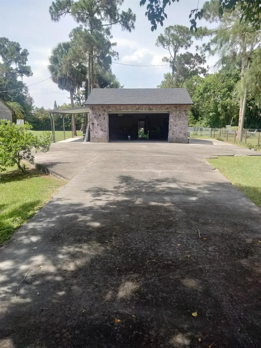 17251 35th Place N, Loxahatchee, FL 33470 photo 2