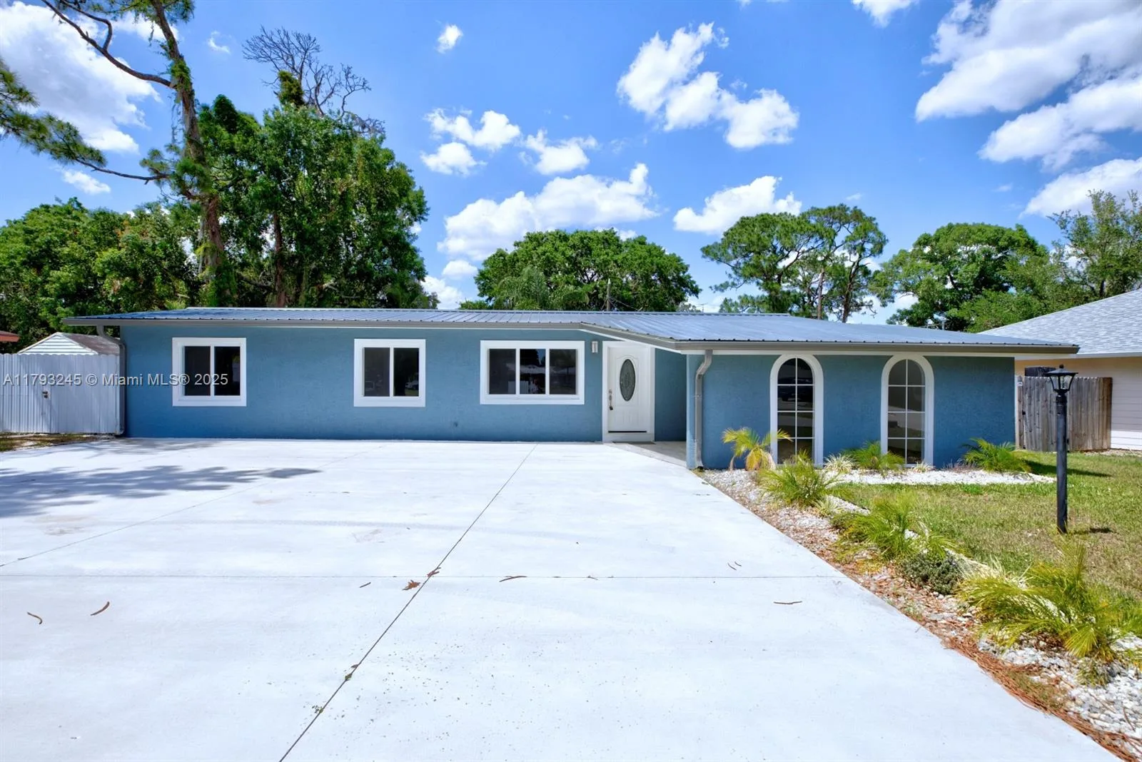 1100 Highland Drive, Sebring, FL 33870
