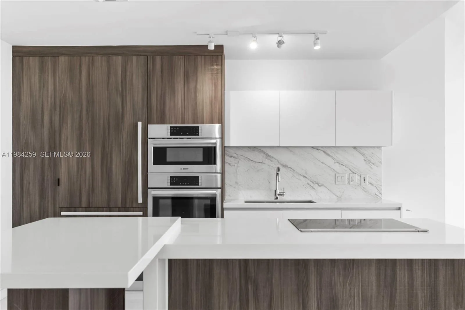 851 NE 1st Ave # 3010, Miami, FL 33132 photo 3
