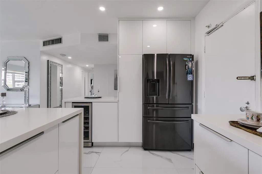 3333 NE 34th Street # 304, Fort Lauderdale, FL 33308 photo 4