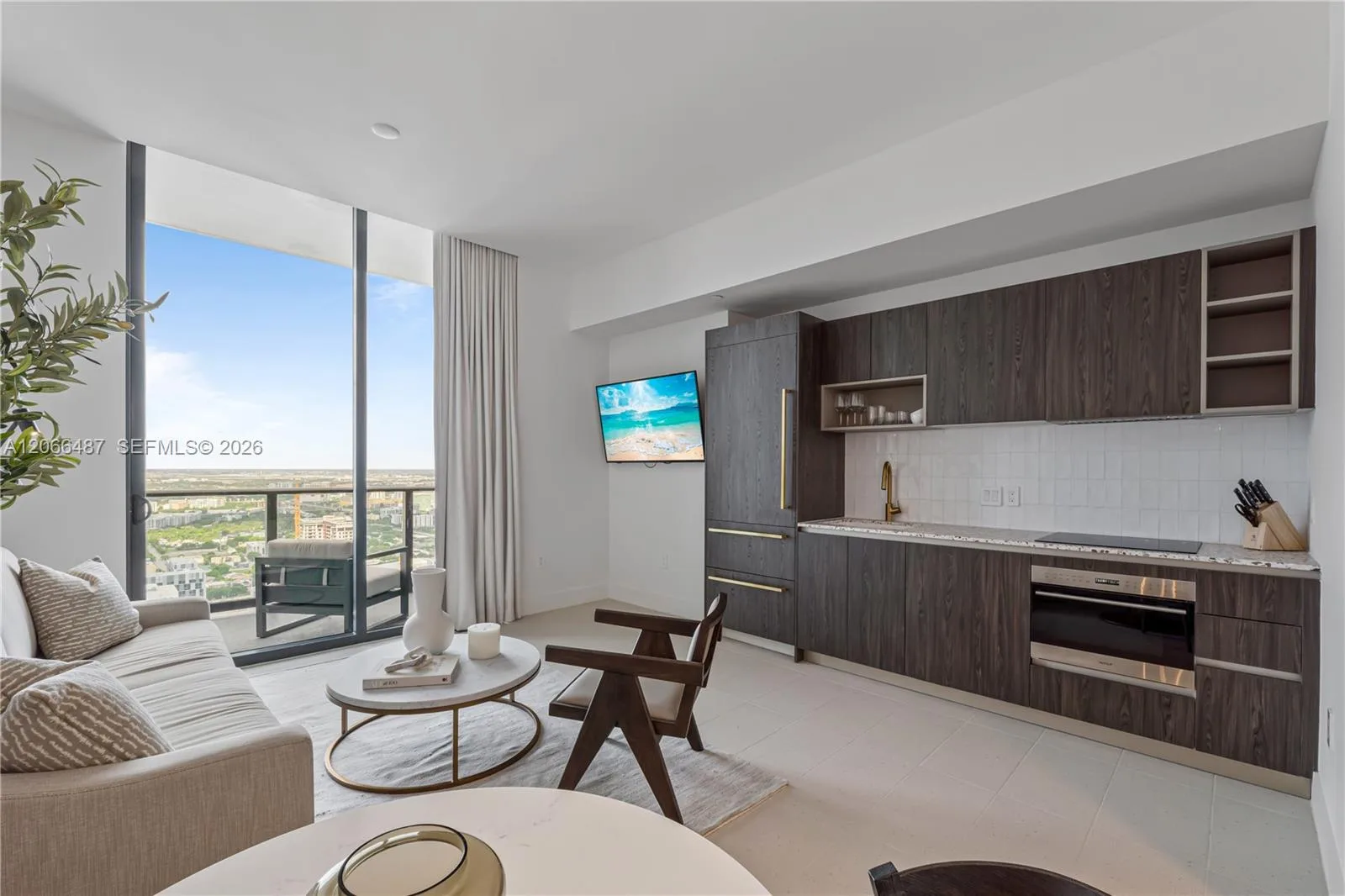 159 NE 6th St # 5103, Miami, FL 33132 photo 8