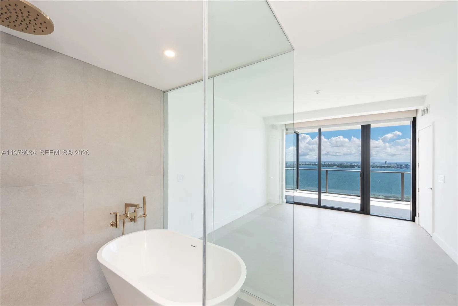 700 NE 24th St # 4303, Miami, FL 33137 photo 11