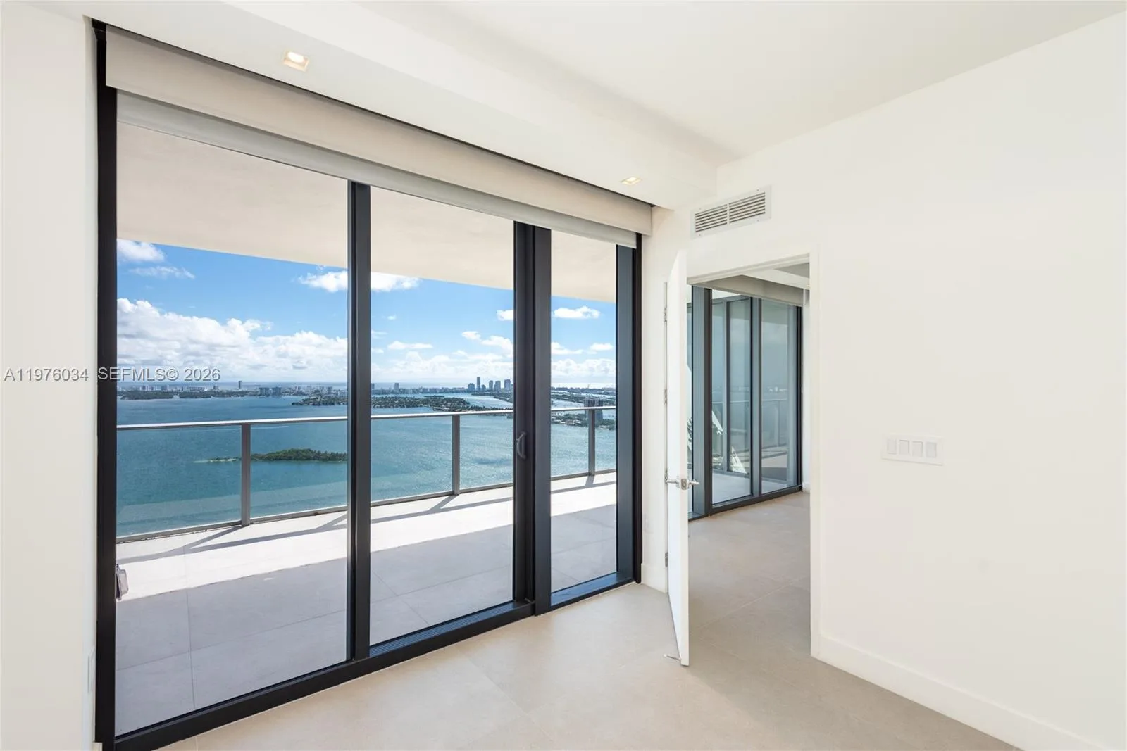 700 NE 24th St # 4303, Miami, FL 33137 photo 12