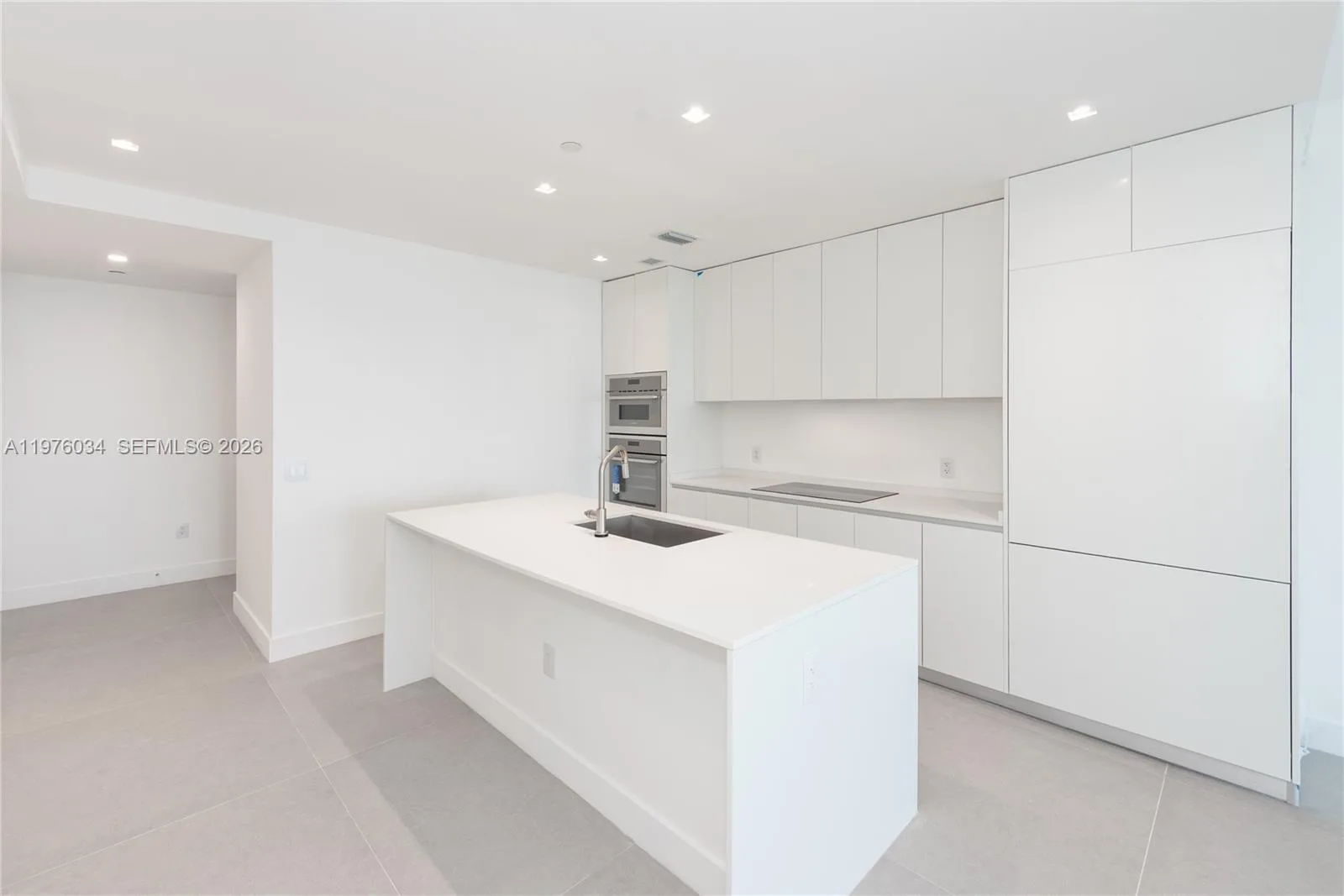 700 NE 24th St # 4303, Miami, FL 33137 photo 13