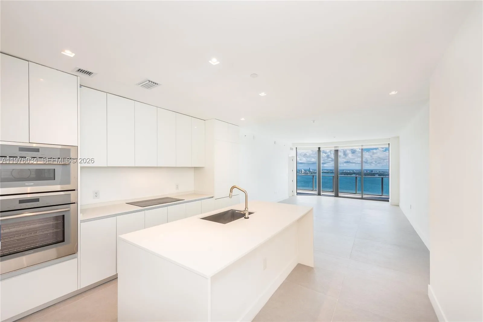 700 NE 24th St # 4303, Miami, FL 33137 photo 9