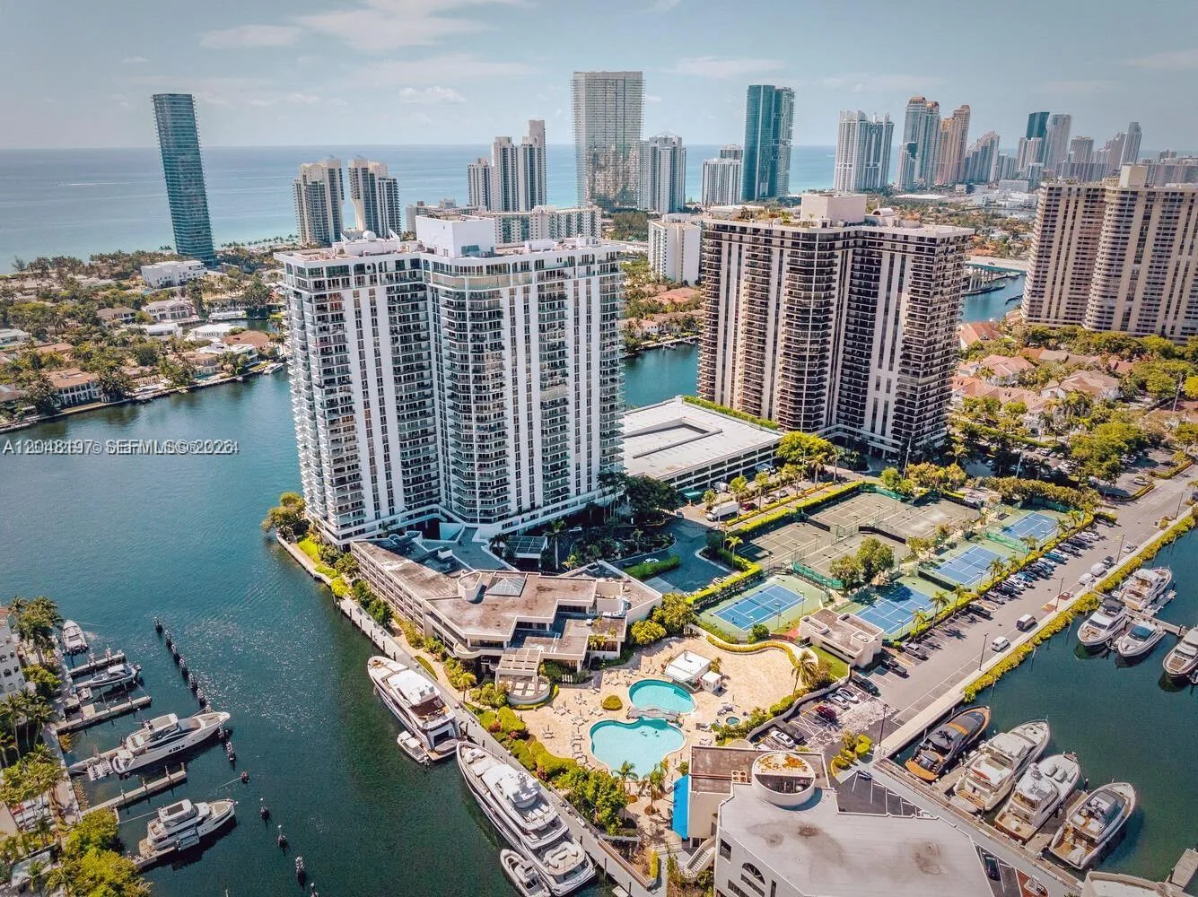 19707 Turnberry Way # 23F, Aventura, FL 33180 photo 3