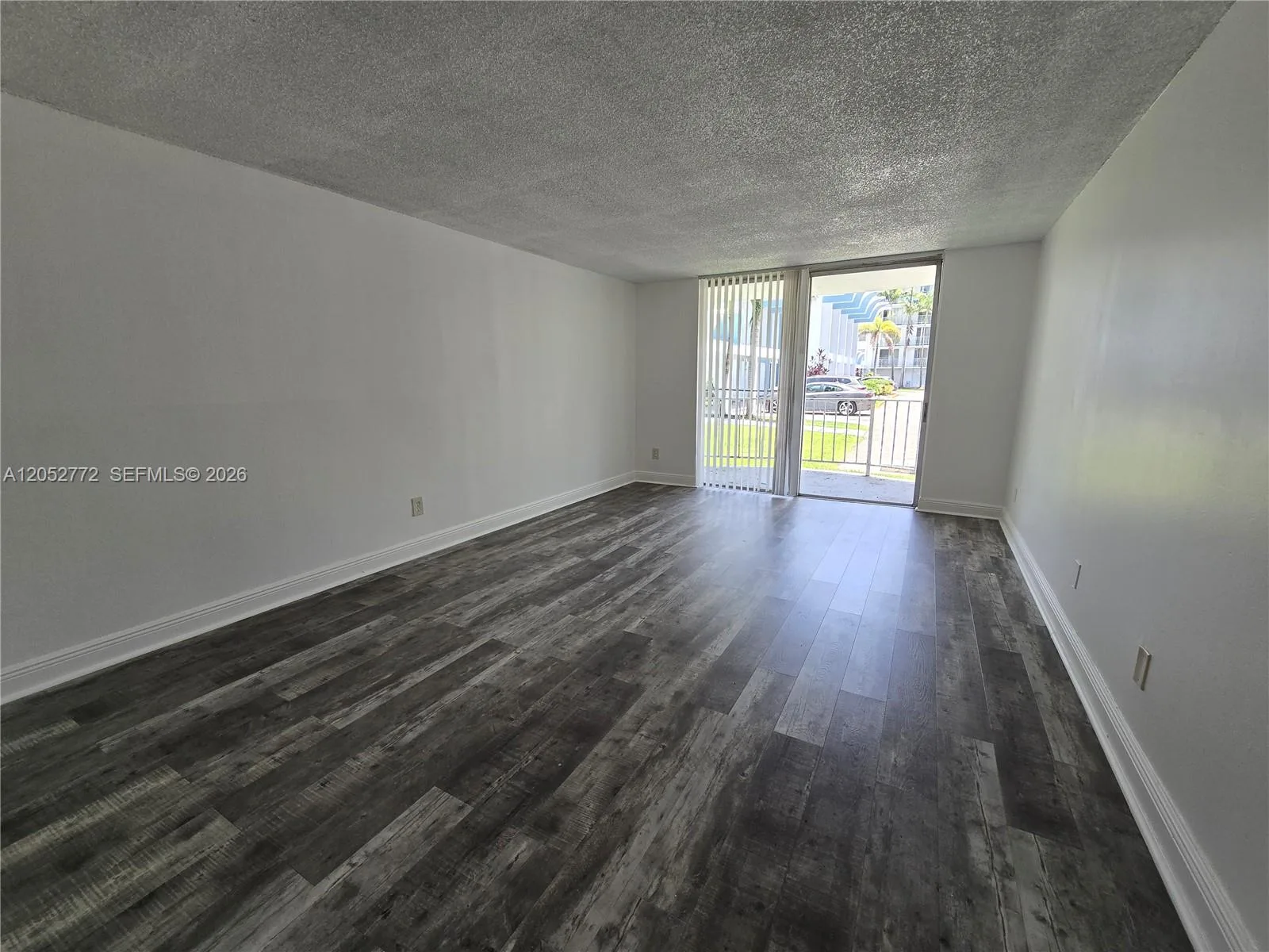 484 NW 165th St Rd # A-112, Miami, FL 33169