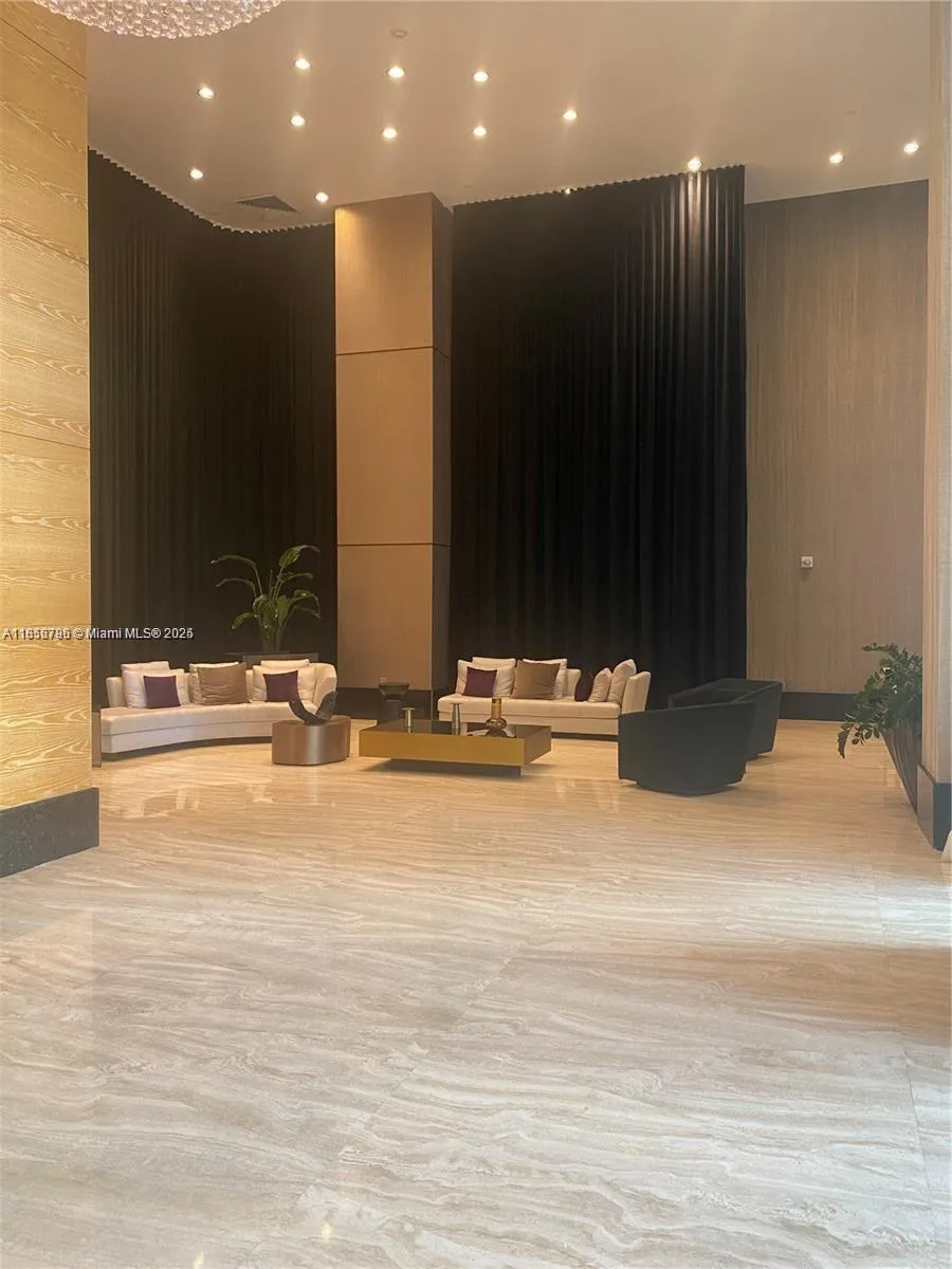 950 Brickell Bay Dr # 602, Miami, FL 33131 photo 2