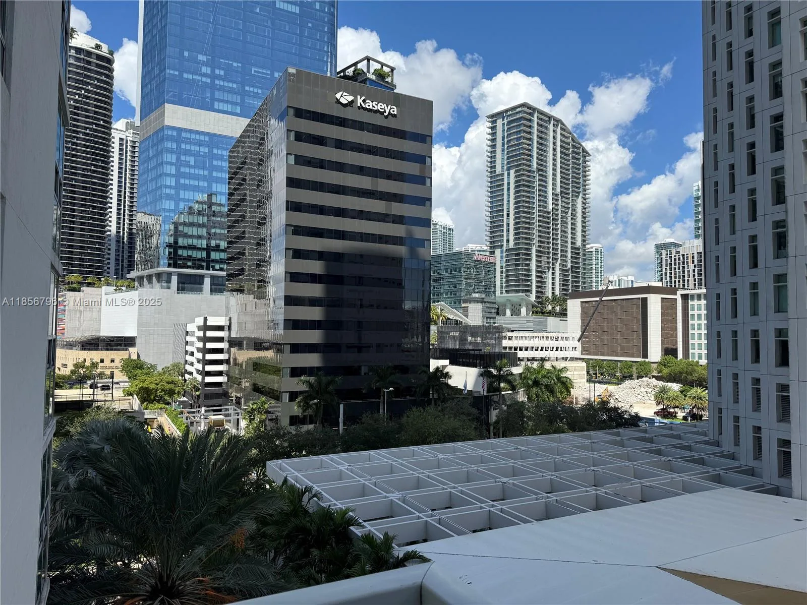 950 Brickell Bay Dr # 602, Miami, FL 33131 photo 7