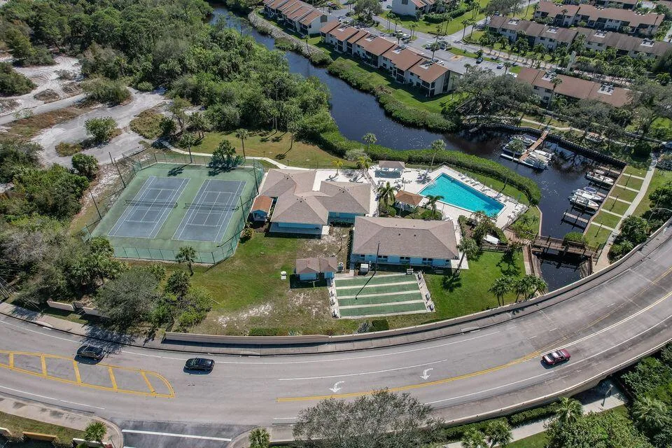 1551 NE 13th Terrace NE # A13, Jensen Beach, FL 34957