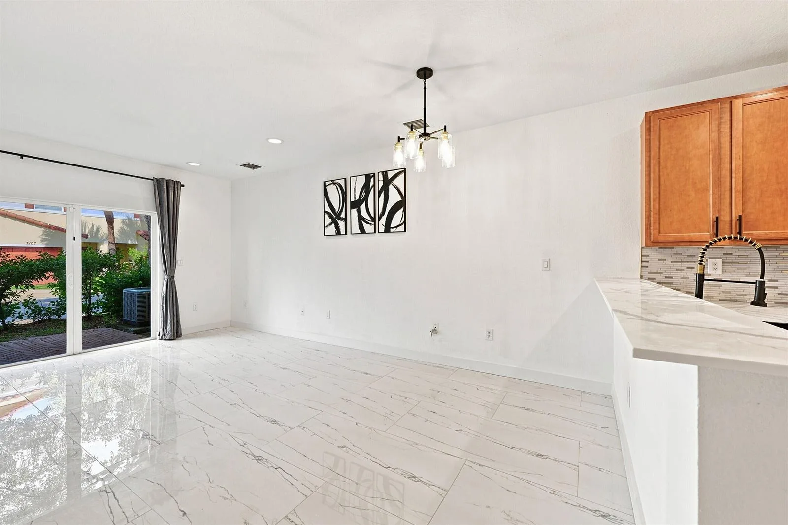 3105 NW 25TH Terrace, Oakland Park, FL 33309 photo 8