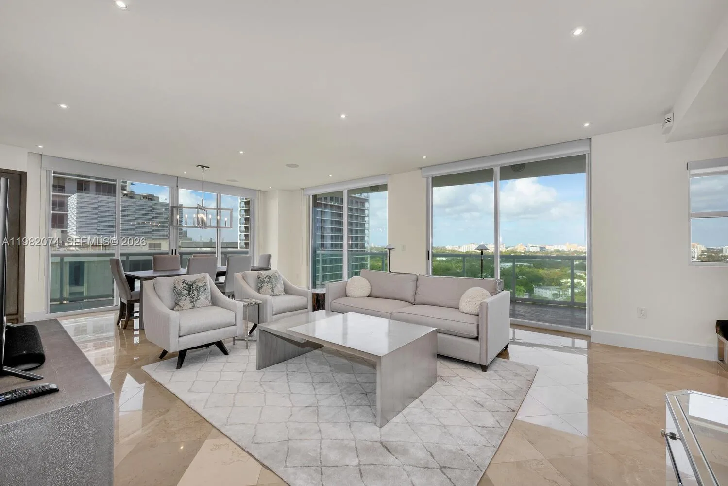 2645 S Bayshore Dr # 1802, Miami, FL 33133