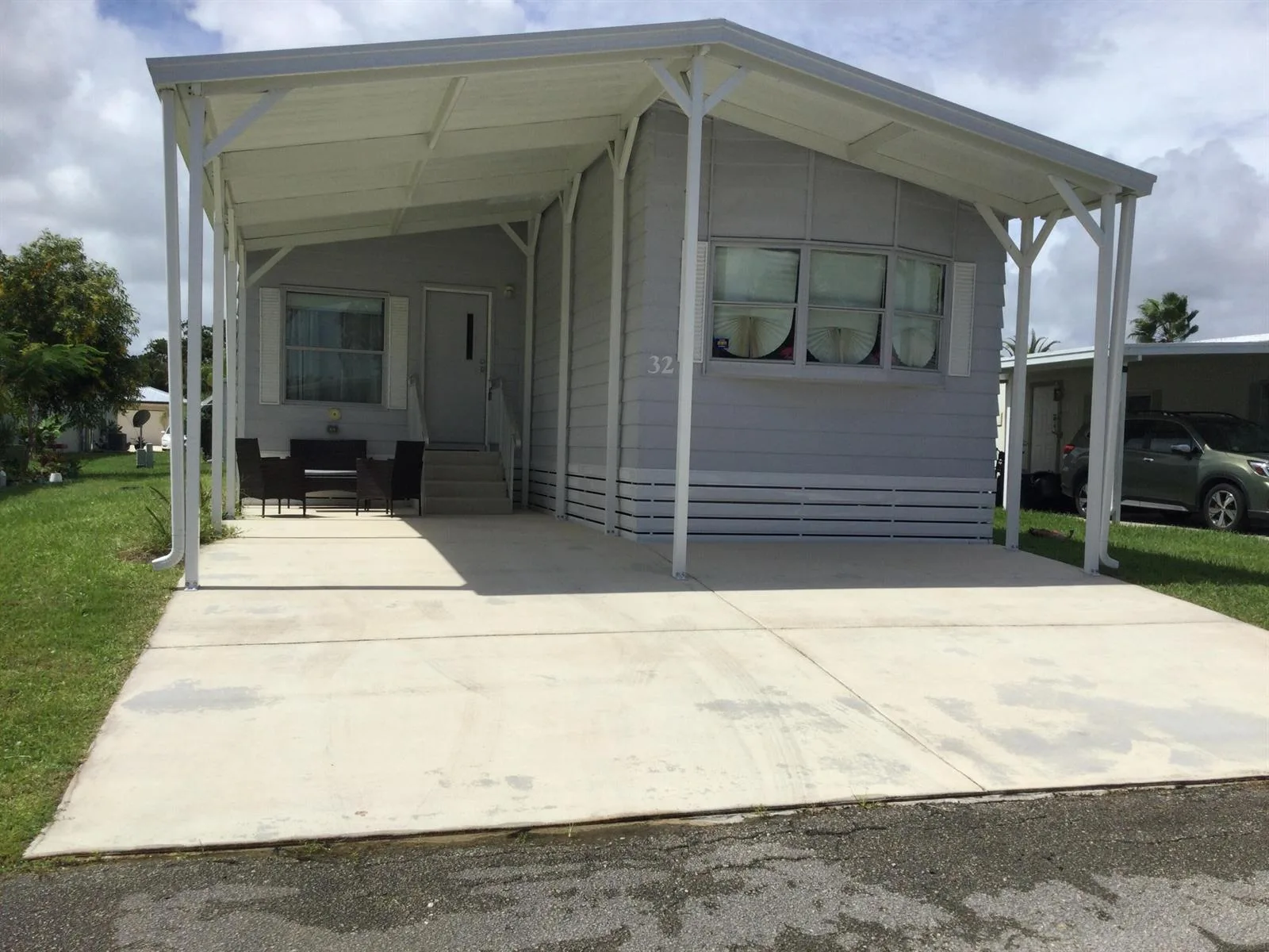 32 Flamenco Way, Port St. Lucie, FL 34952