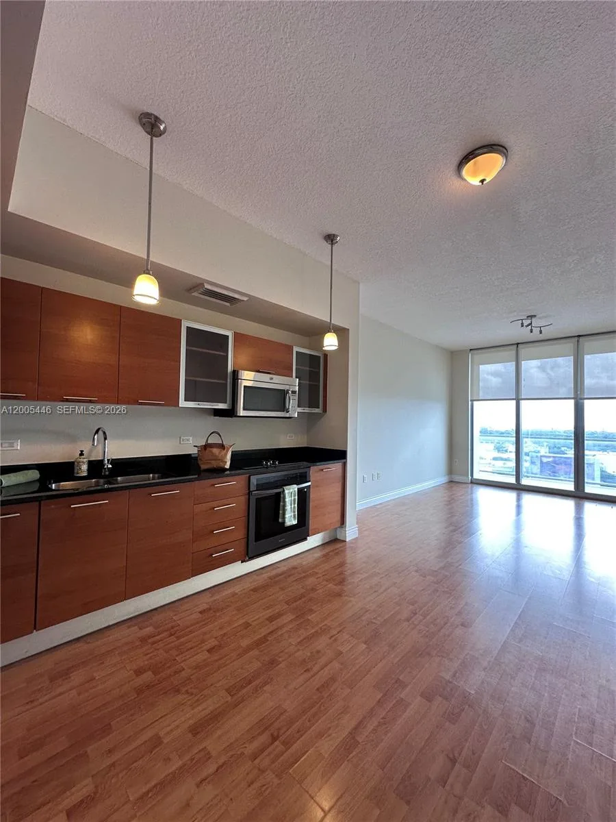 3470 E Coast Ave # H1503, Miami, FL 33137 photo 3