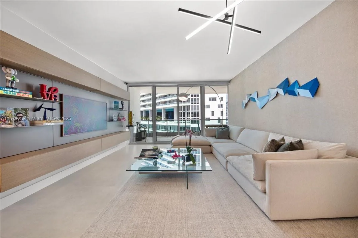 1331 Brickell Bay Dr # 1406, Miami, FL 33131 photo 6