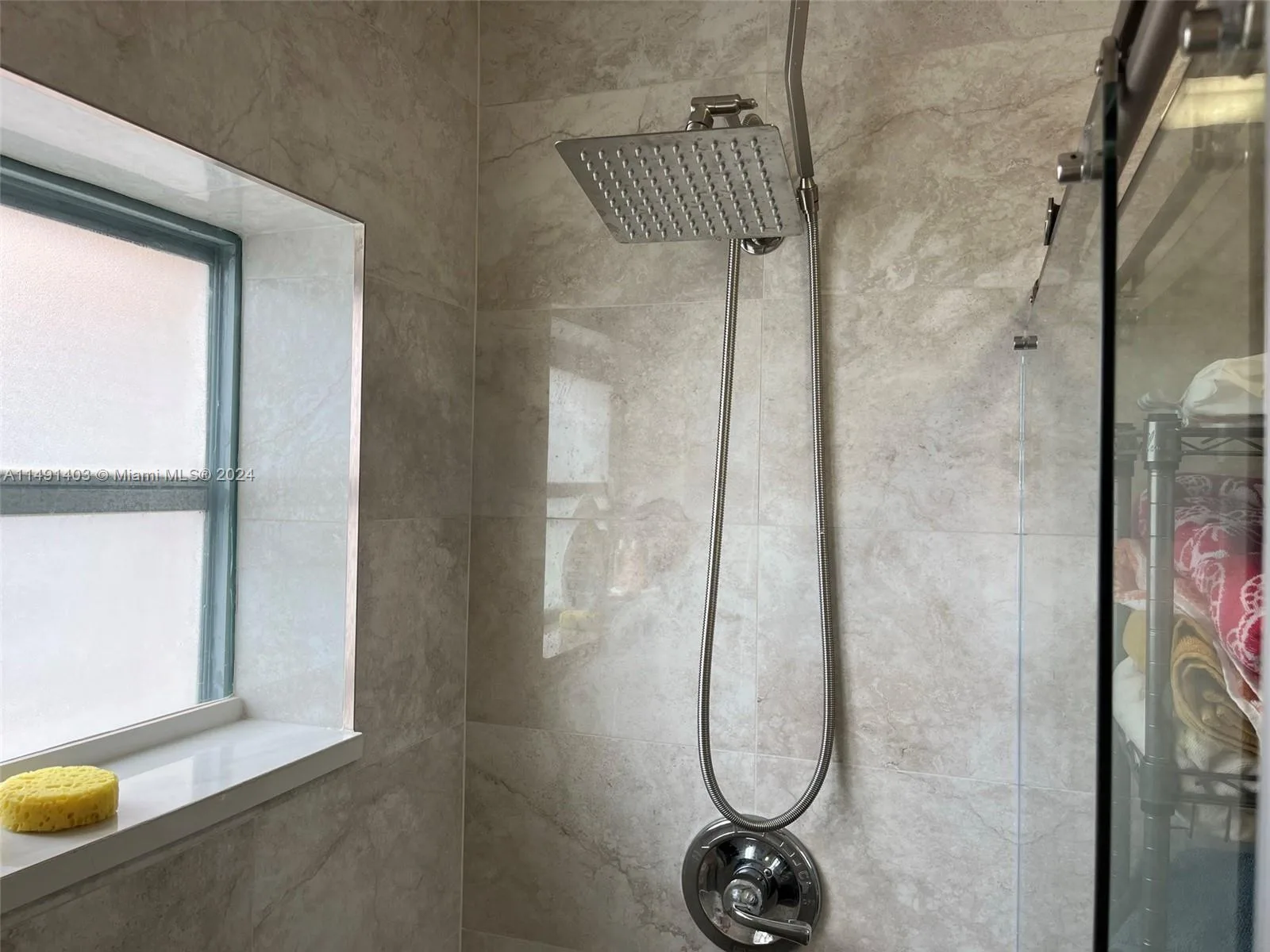 181 NE 14th Ave # 22B, Hallandale Beach, FL 33009 photo 4