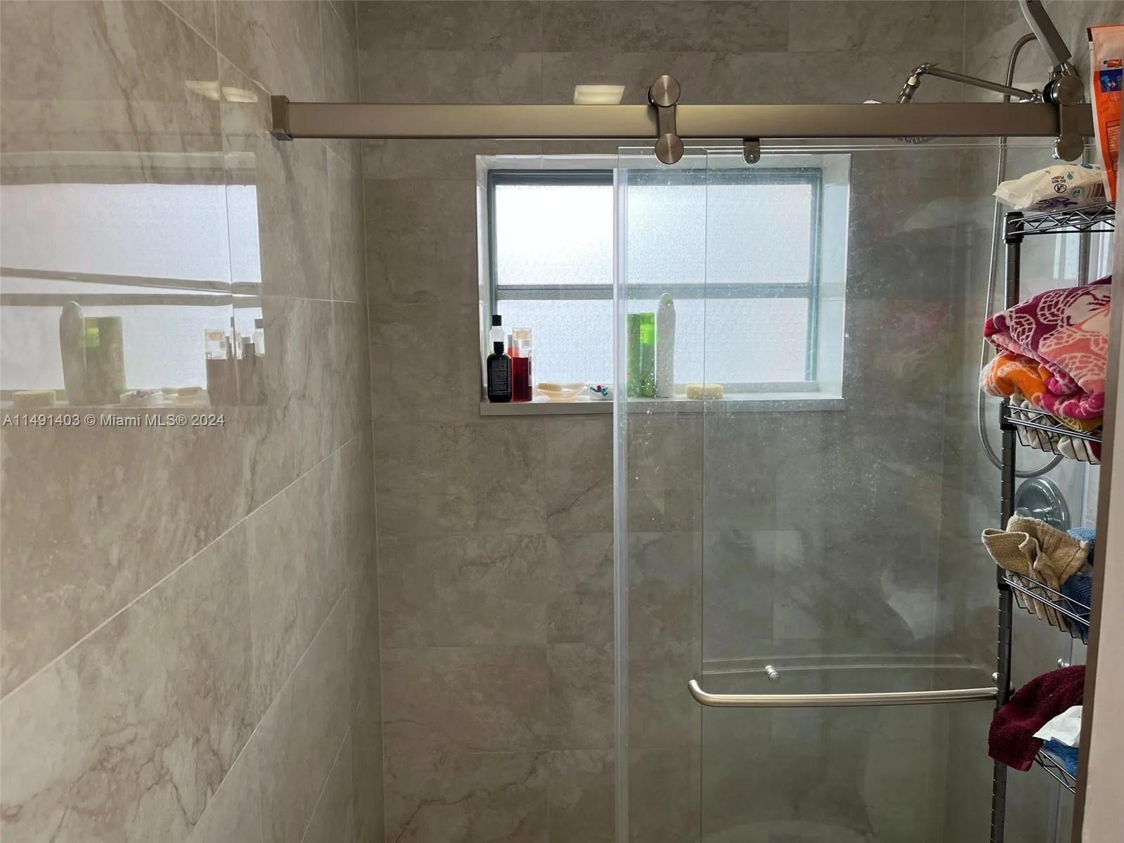 181 NE 14th Ave # 22B, Hallandale Beach, FL 33009 photo 6
