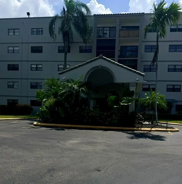 701 NW 19TH Street # 512, Fort Lauderdale, FL 33311 photo 3