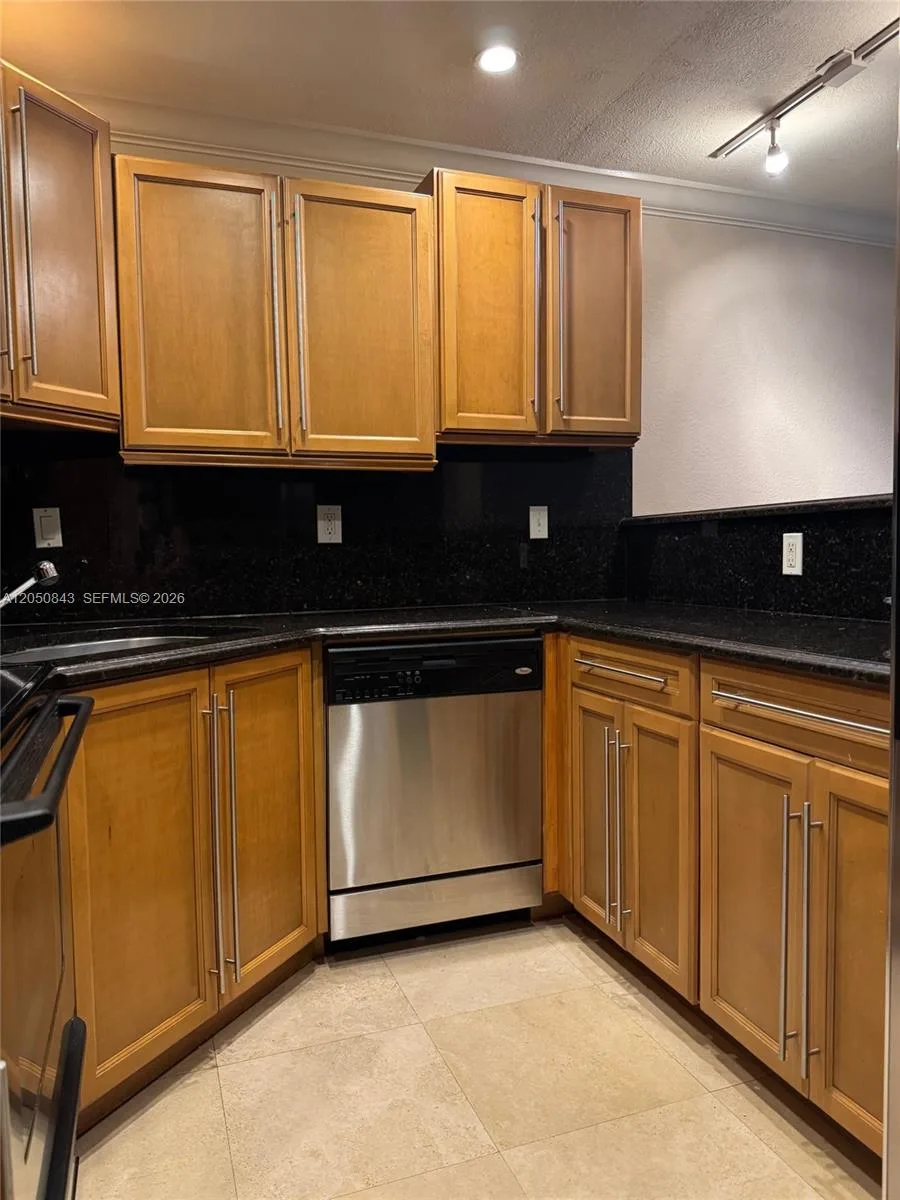 9301 SW 92nd Ave # 212B, Miami, FL 33176 photo 10