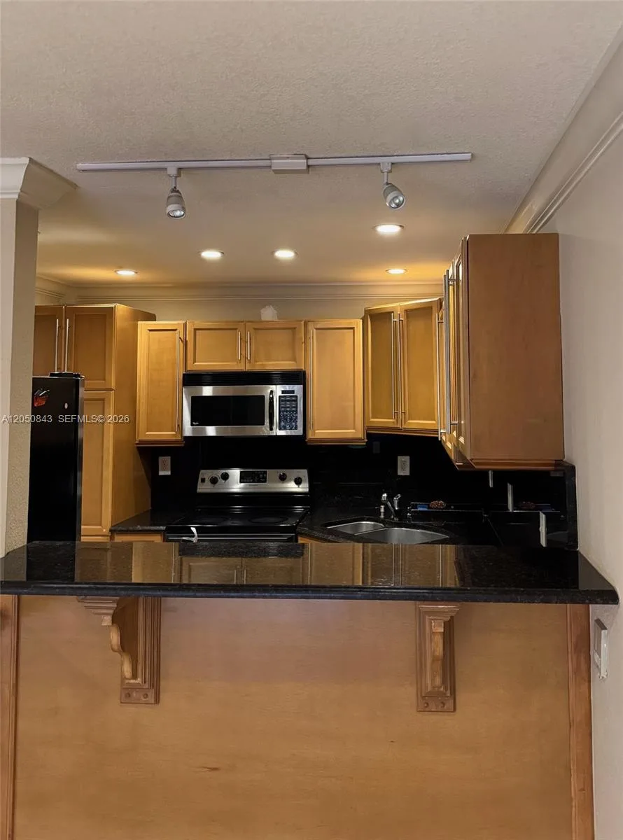 9301 SW 92nd Ave # 212B, Miami, FL 33176 photo 12