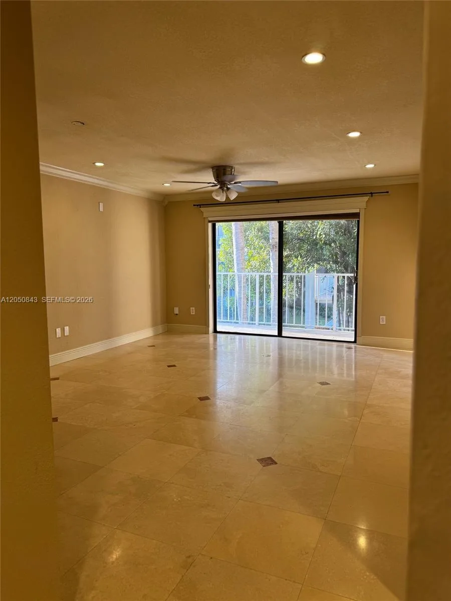 9301 SW 92nd Ave # 212B, Miami, FL 33176 photo 3