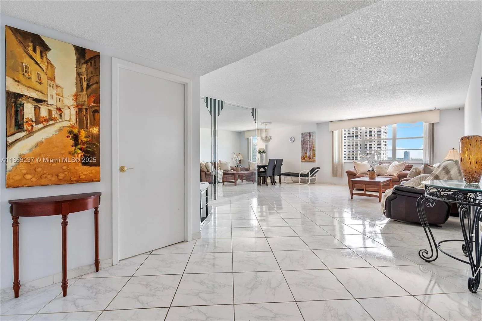 251 174th St # 1005, Sunny Isles Beach, FL 33160 photo 6