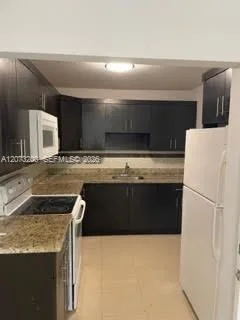 1985 NE 168th St # 7, North Miami Beach, FL 33162