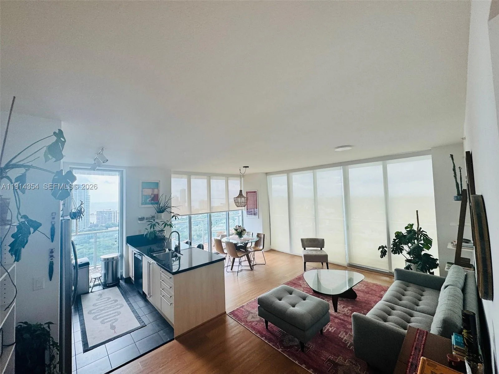 79 SW 12th St # 3601-S, Miami, FL 33130 photo 2
