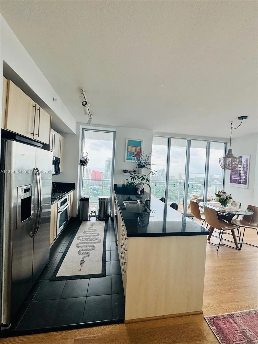 79 SW 12th St # 3601-S, Miami, FL 33130 photo 8
