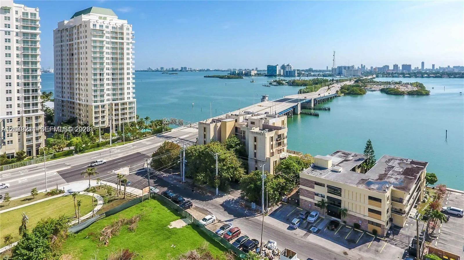 7845 NE Bayshore Ct # 8, Miami, FL 33138