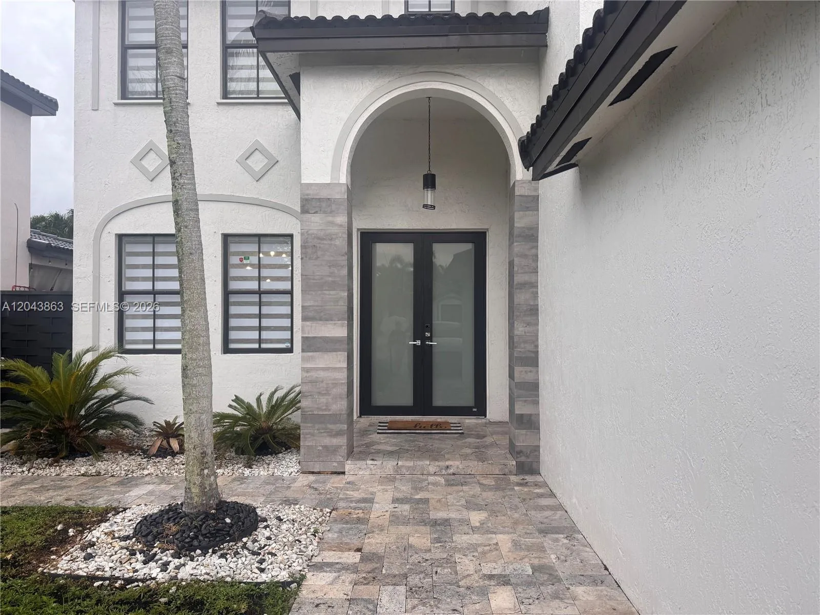 15376 SW 13th Ter, Miami, FL 33194 photo 2