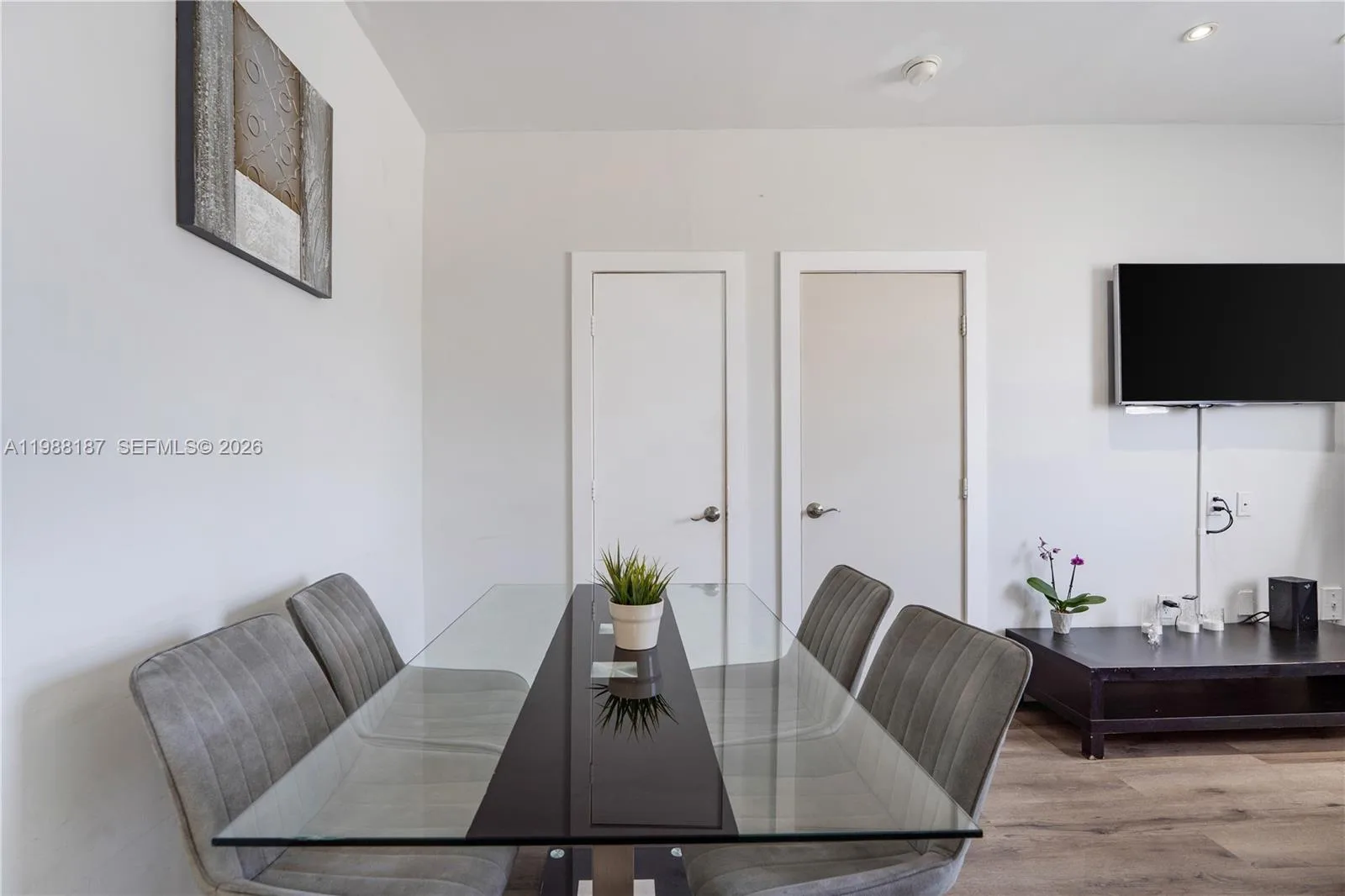 750 Collins Ave # 302, Miami Beach, FL 33139 photo 2