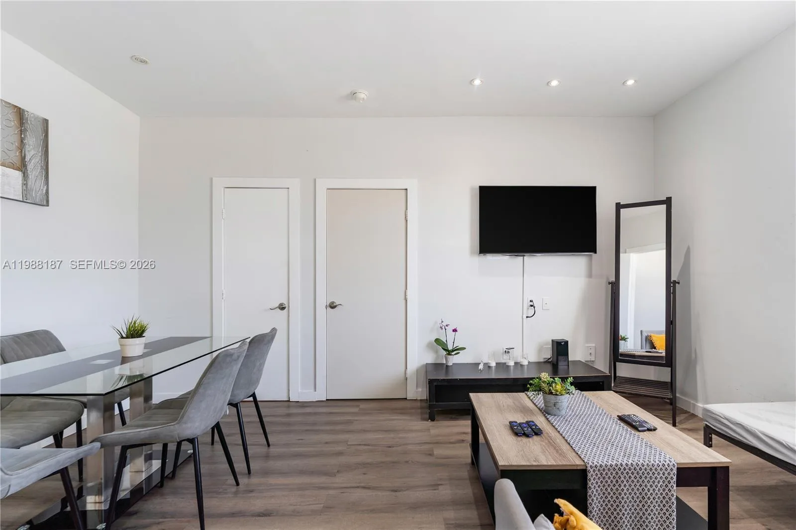 750 Collins Ave # 302, Miami Beach, FL 33139 photo 3